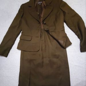 Evan Picone skirt and jacket business suit brown size 4
